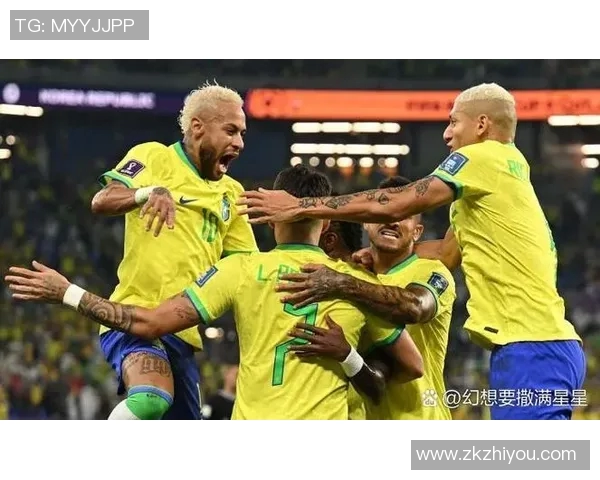 足球明星在绿茵场上挥洒汗水的瞬间速写艺术展览