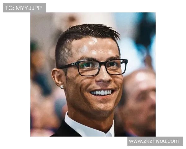 足球明星微信头像图集精选展现球场魅力与个性风采 足球明星微信头像图集精选展现球场魅力与个性风采