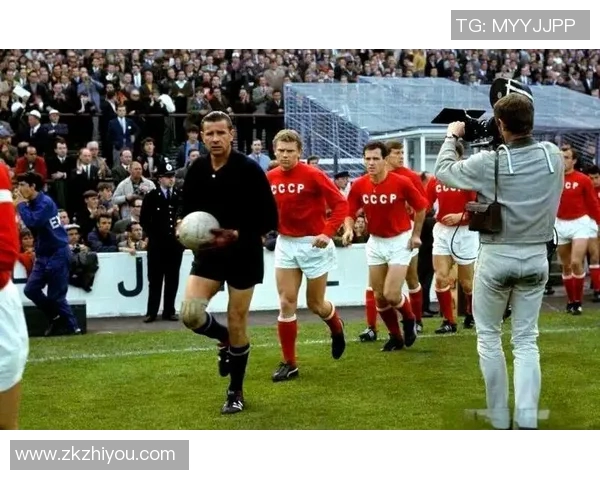 全球最著名的篮球与足球明星齐聚一堂的传奇时刻